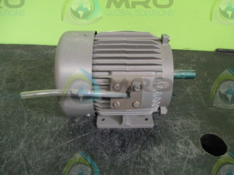 TOSHIBA B0014FGF204 3-PHASE INDUCTION MOTOR 1 HP 1735 RPM  NSMP