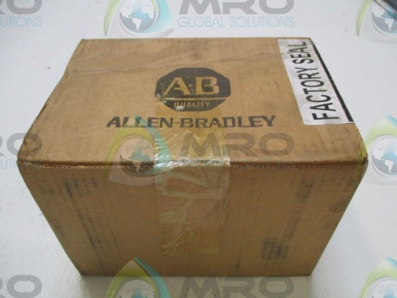 ALLEN BRADLEY 1791-OA32 SER. B BLOCK I/O MODULE DATE: 2006 * FACTORY SEALED *