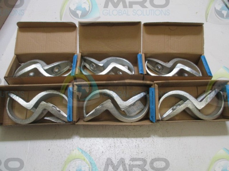 LOT OF 2 CROUSE-HINDS 517 ONE HOLE CLAMP NSMP