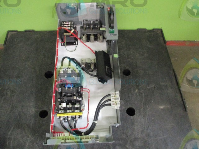 Allen Bradley 2112B-DDC-3-6P-17-26R-47-90-107 SER. X STARTER **GENUINE**