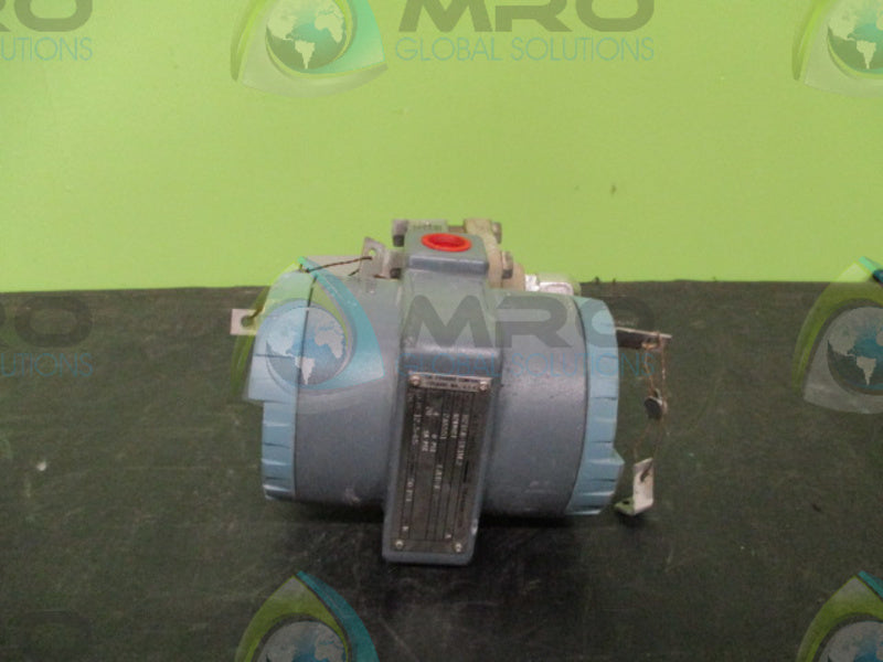 FOXBORO 821GM-IK1NL2 TRANSMITTER w/ D0135GW TRANSDUCER  UNMP