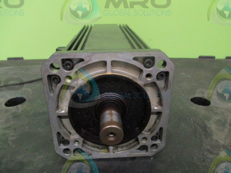 INDRAMAT MAC112C-0-CD-3-F/130-B-0/S095 SERVO MOTOR (AS PICTURED)  UNMP