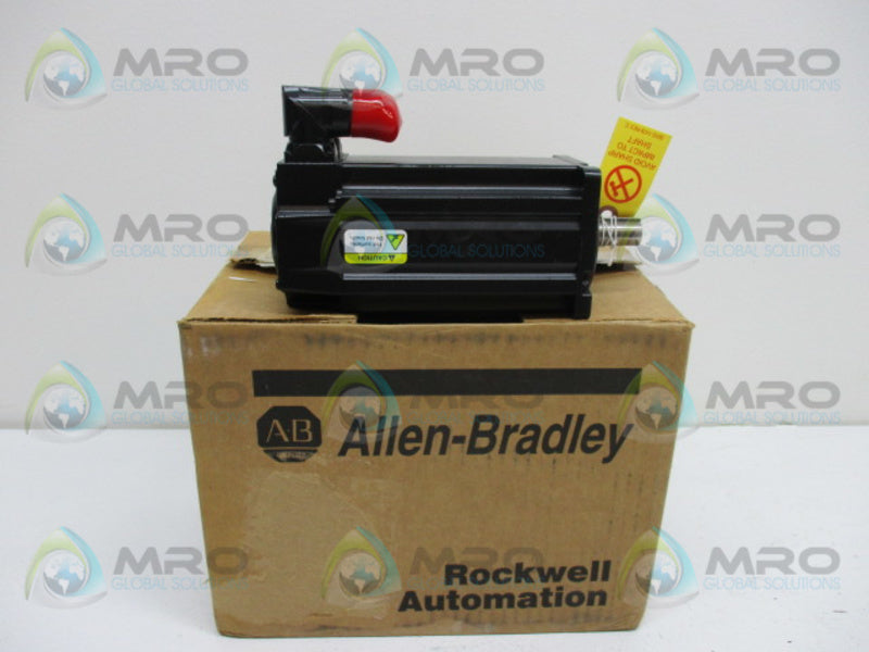 INDUSTRIAL SPARE PART MPL-B230P-MJ74AA SER. A SERVO MOTOR  NSMP