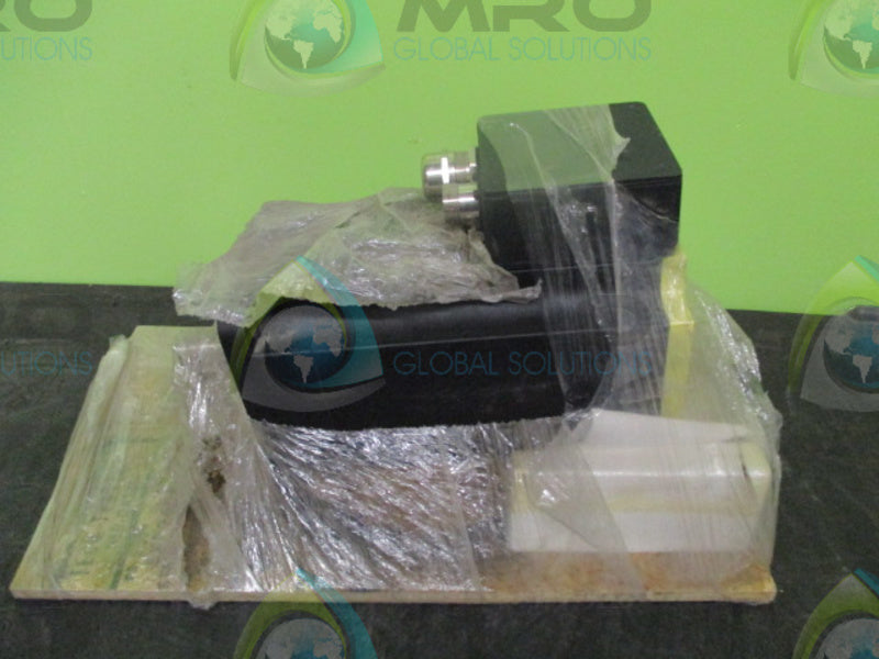 BALDOR BSM100A-2150AA BRUSHLESS AC SERVOMOTOR (AS PICTURED-BOX)  NSMP