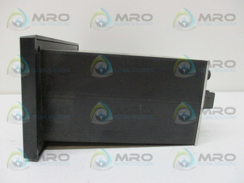 NORTH AMERICAN 8351-C-01 PRESSURE INDICATING CONTROLLER  NSNP