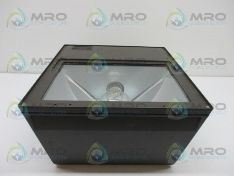 HUBBELL MVK1000H265 OUTDOOR FLOOD LIGHTING  UNMP