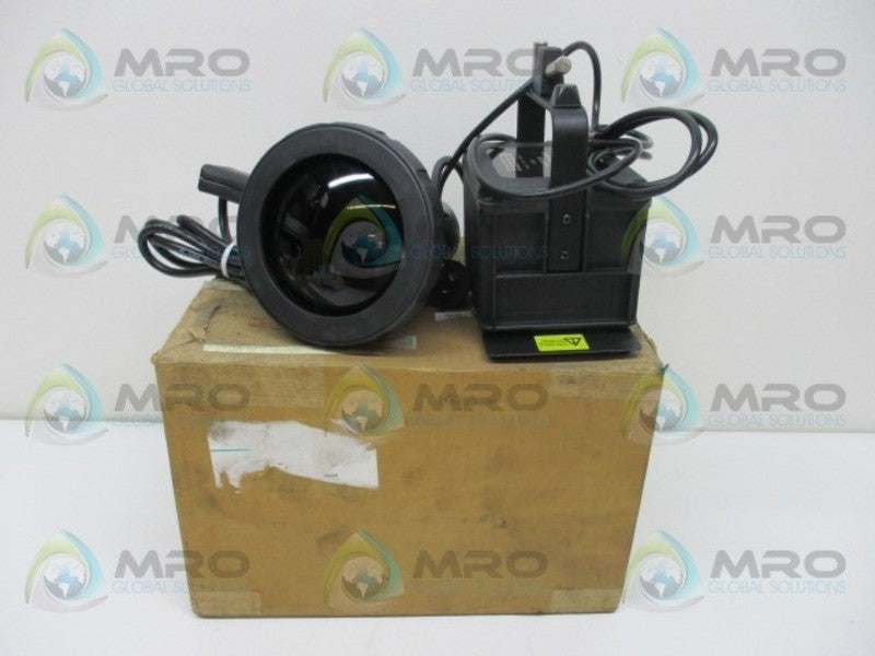 SPECTROLINE ML-3500S/FA ULTRA-HIGH INTENSITY UV-A LAMP  NSMP