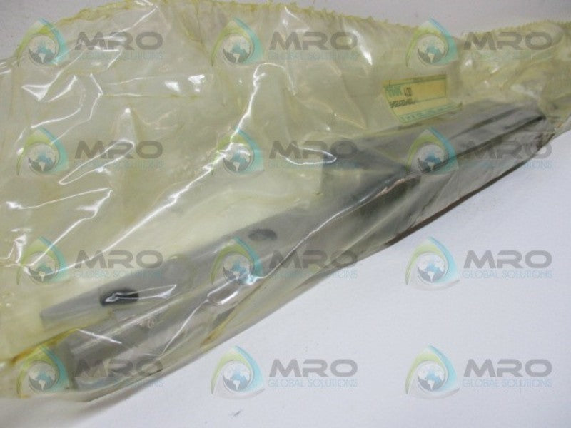 THK SHS25V2SS+880L-II LINEAR MOTION GUIDE/RAIL * NEW IN FACTORY BAG *