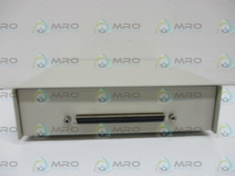 NATIONAL INSTRUMENTS SCB-100 CONNECTOR BLOCK  NSMP