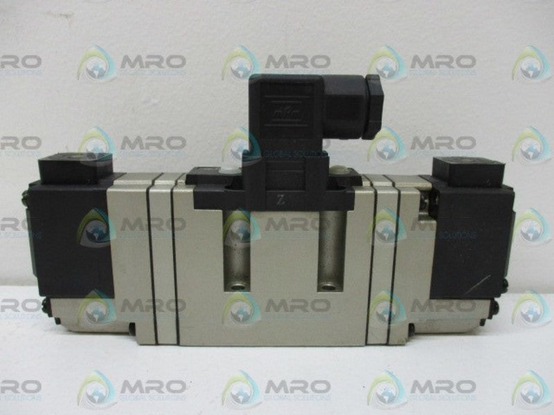 SMC VS7-6-FJG-D-3ZM DOUBLE SOLENOID VALVE  NSNP