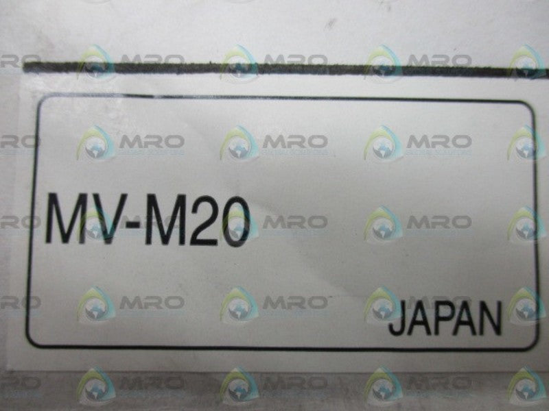 KEYENCE MV-M20 AC SERVO MOTOR  NSMP
