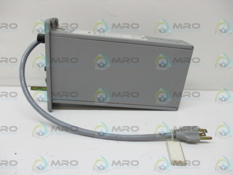 FOXBORO 610AT-OJ POWER SUPPLY (AS PICTURED)  UNMP