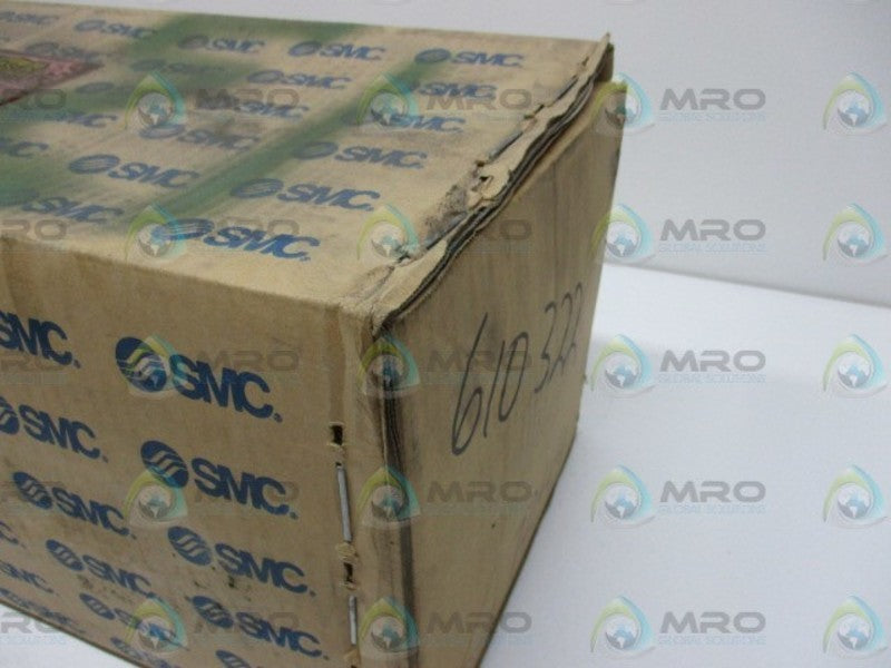 SMC MGGMB40-700 PNEUMATIC CYLINDER * FACTORY SEALED *