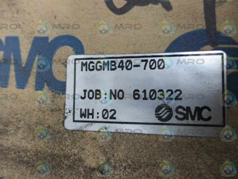 SMC MGGMB40-700 PNEUMATIC CYLINDER * FACTORY SEALED *