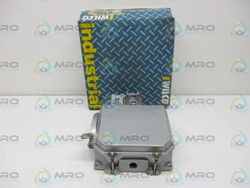 WILCO E432CF SWITCHED SOCKET OUTLET  NSMP