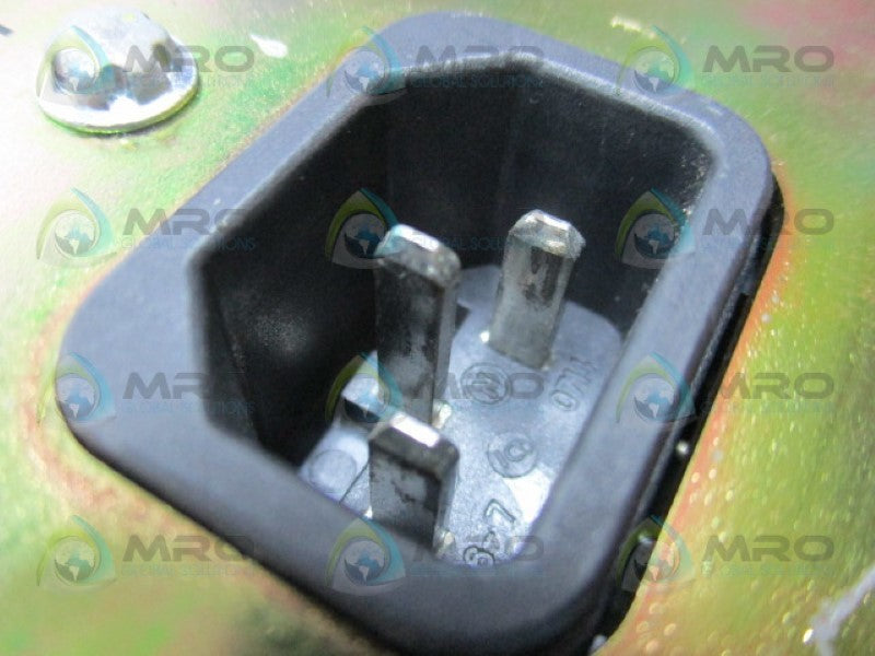 TTI EX354T TRIPLE POWER SUPPLY  UNMP