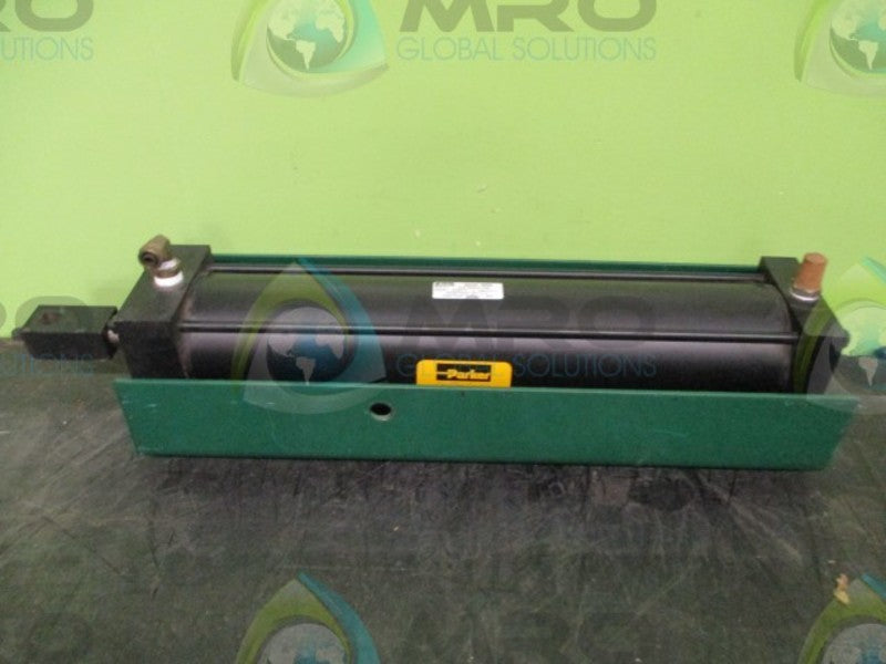 PARKER SERIES MAN 04.00 FMANU14A 18.000 AIR CYLINDER (AS PICTURED)  UNMP