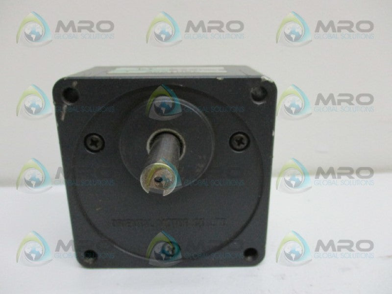 ORIENTAL MOTOR 4GN180K GEAR HEAD * USED *