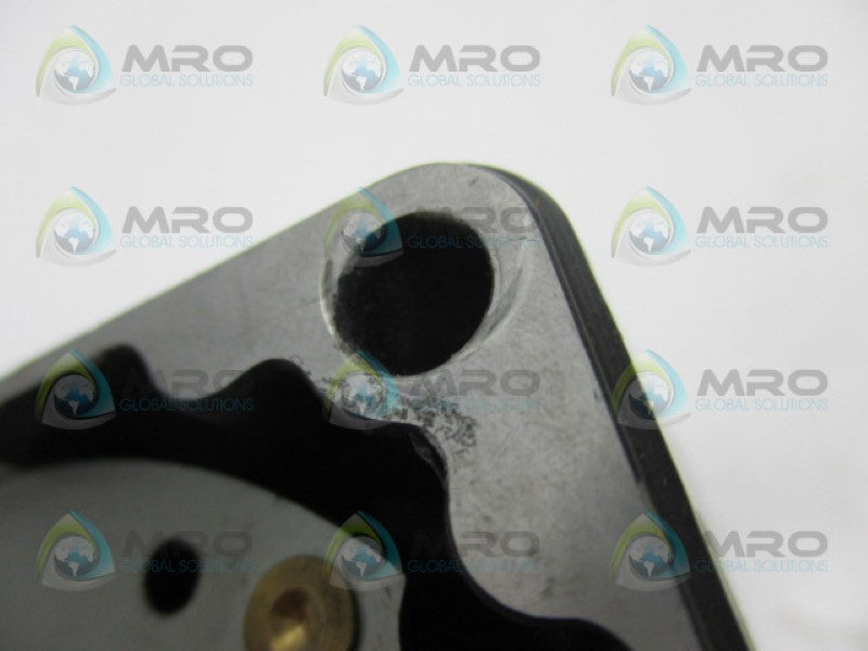 ORIENTAL MOTOR 4GN180K GEAR HEAD * USED *