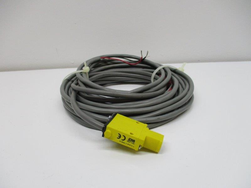 BANNER ENGINEERING SM312D 10-30VDC * NEW *
