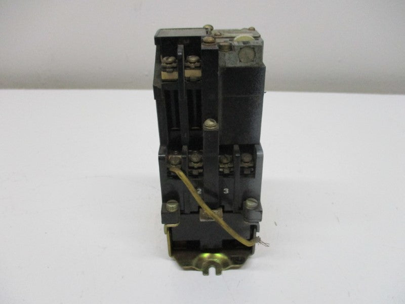 ALLEN BRADLEY 700-NM400A1 CONTROL RELAY SER. D UNMP