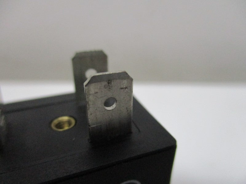 INDUSTRIAL MRO 116218-33 UNMP