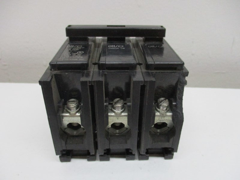 CUTLER HAMMER BR330 30A 240V (AS PICTURED) UNMP