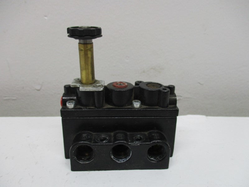 ARO A212SS-12O-A UNMP