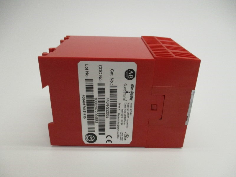 ALLEN BRADLEY 440N-S32052 SER. A NSMP