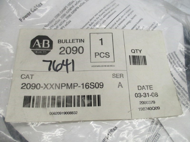 ALLEN BRADLEY 2090-XXNPMP-16S09 SER. A NSMP