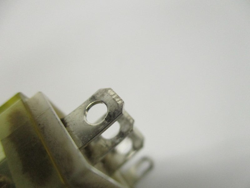 IDEC RH1B-U 10A 24VDC UNMP