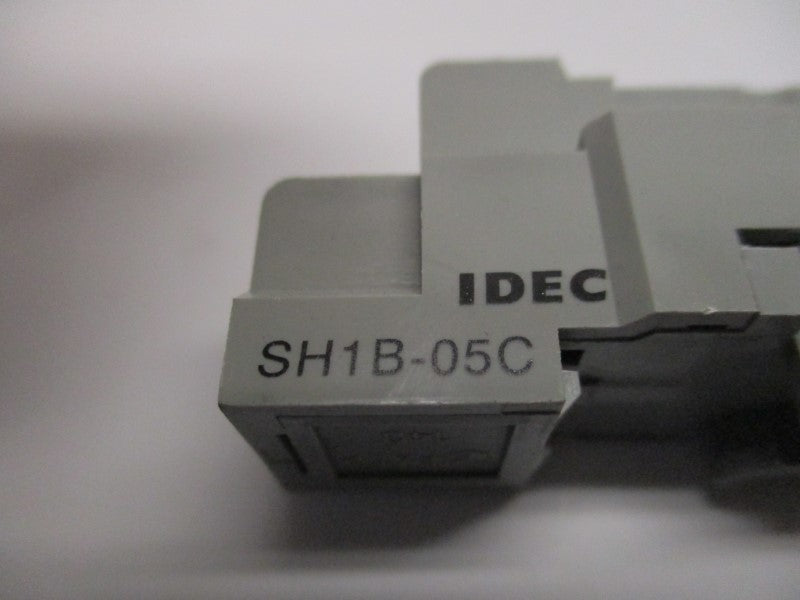 IDEC SH1B-05C NSNP
