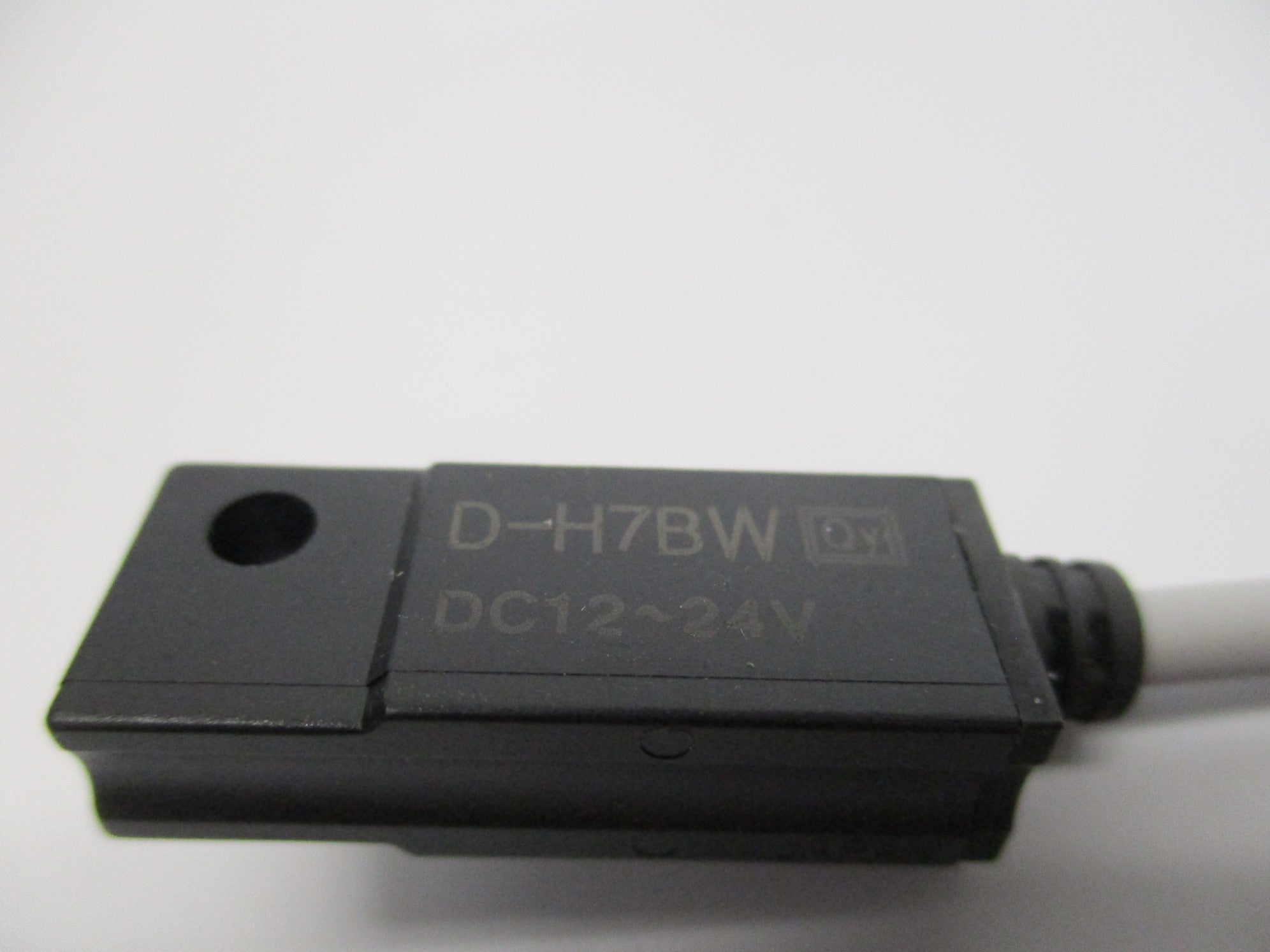 SMC D-H7BW (AS PICTURED) NSNP