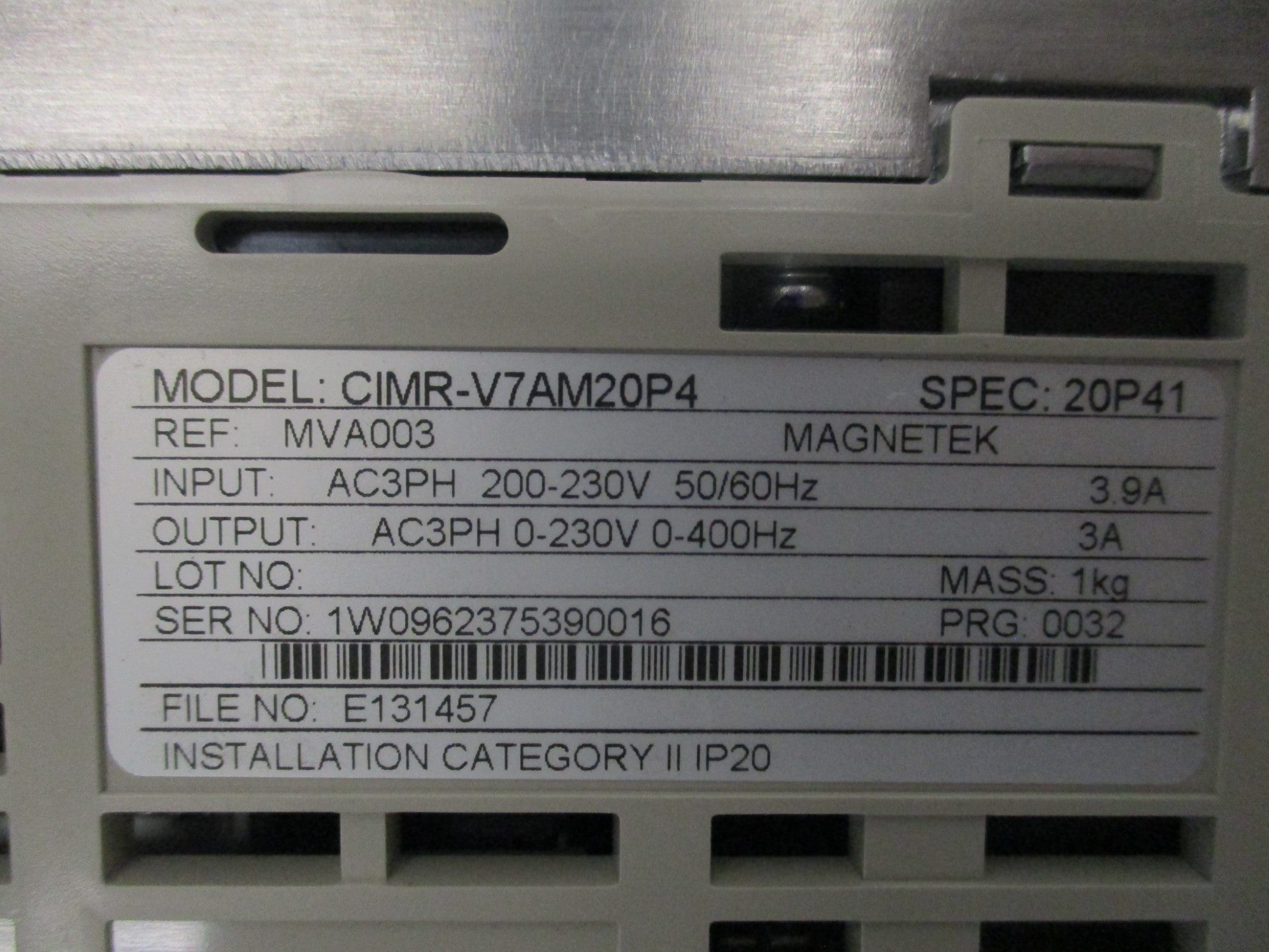 YASKAWA CIMR-V7AM20P4 NSMP