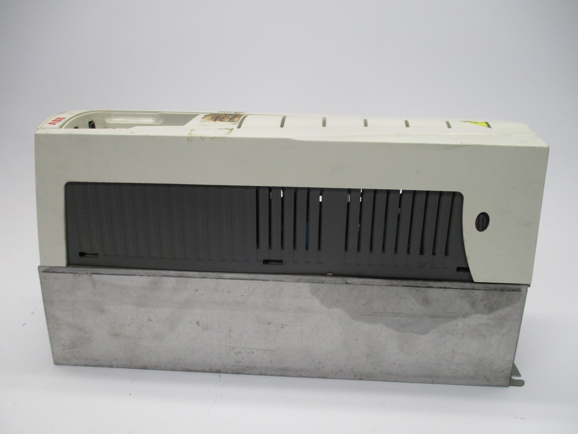 ABB ACS550-U1-015A-4 UNMP