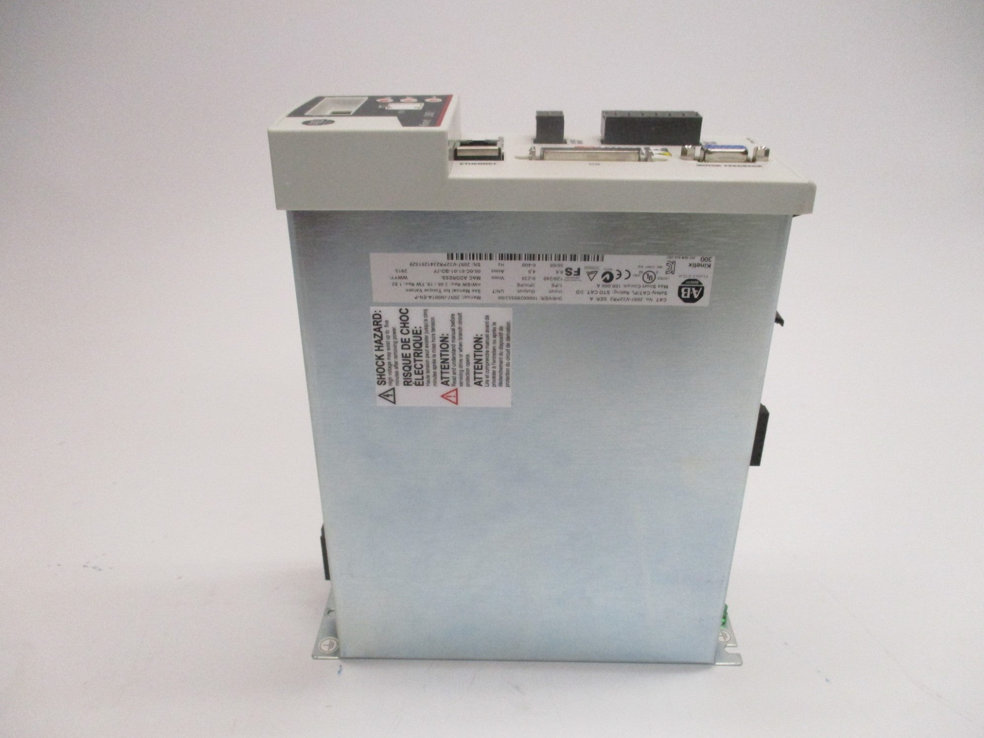 ALLEN BRADLEY 2097-V32PR2 SER. A F/W 1.82 NSMP