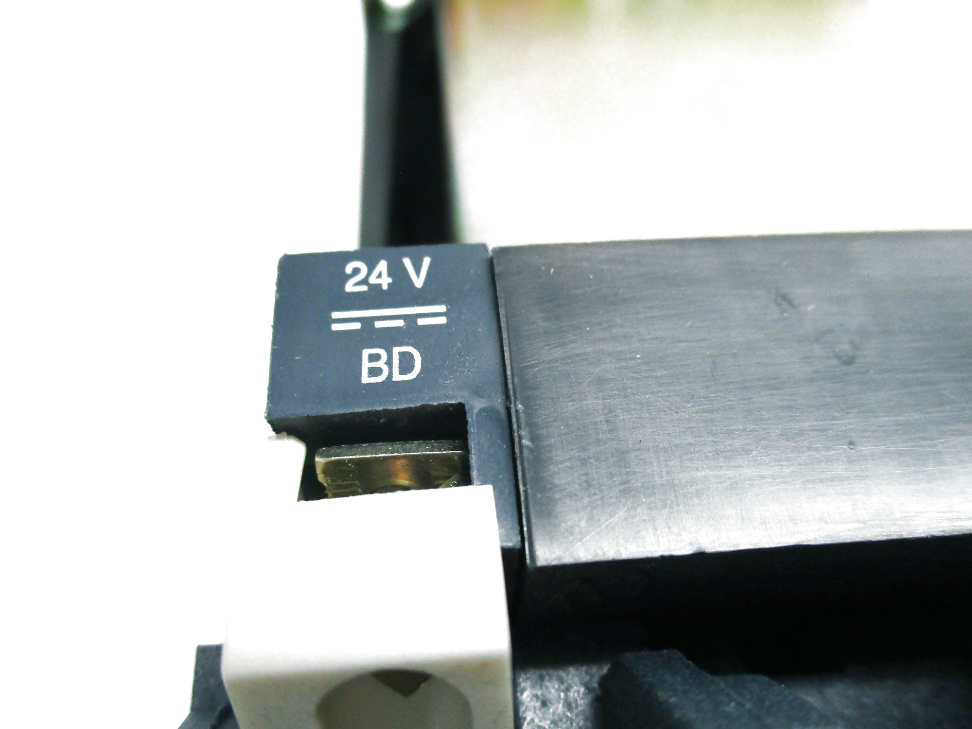 TELEMECANIQUE LC1D80BD 24VDC NSMP