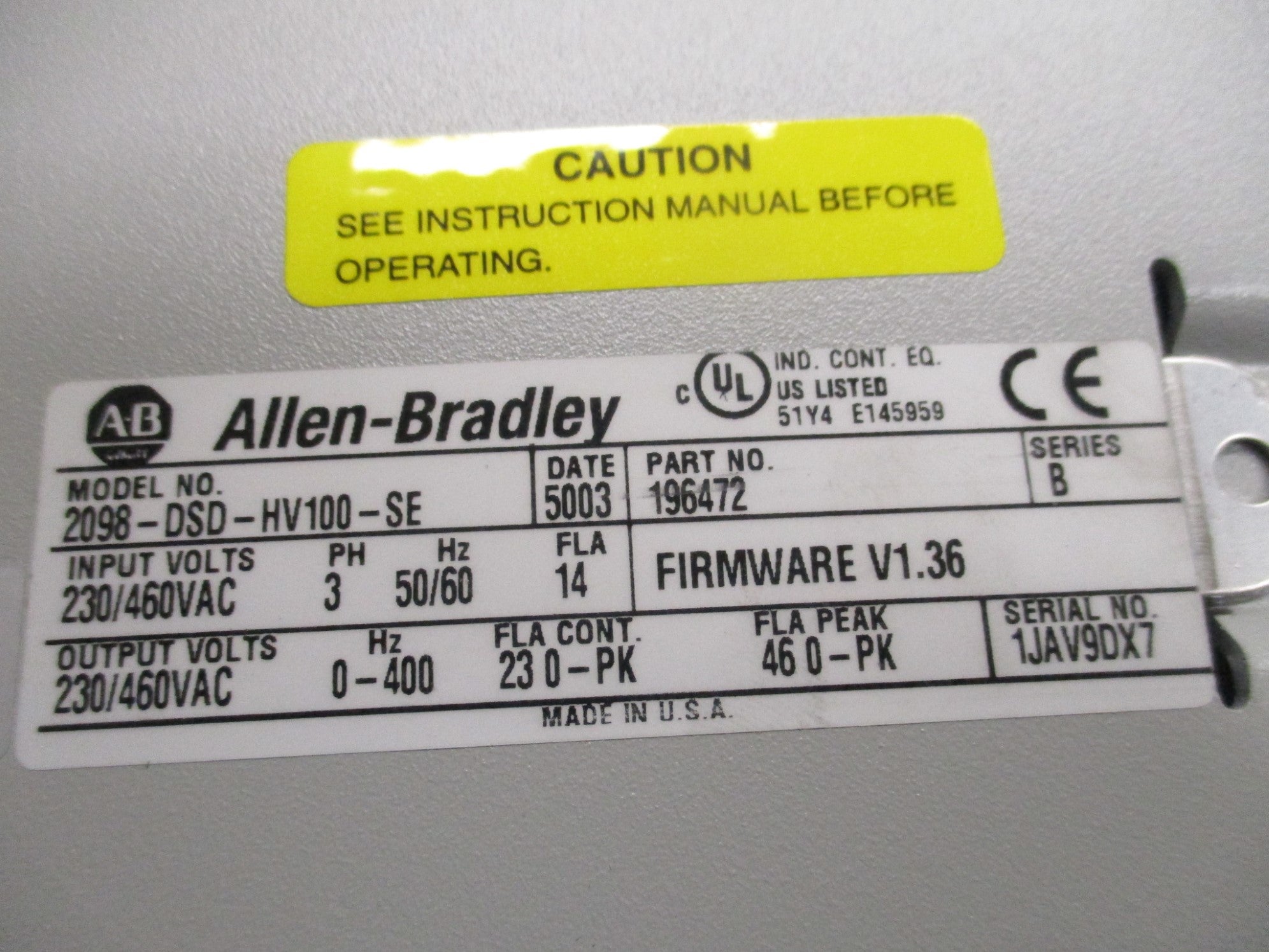 ALLEN BRADLEY 2098-DSD-HV100-SE SER. B F/W 1.36 NSMP