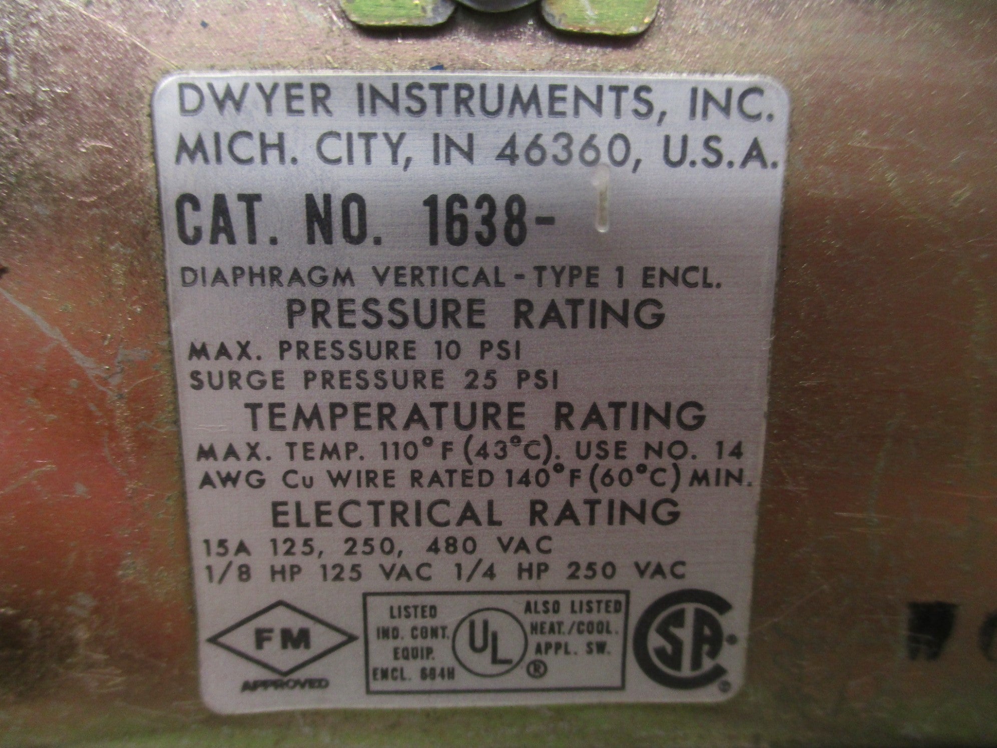 DWYER 1638-1 480VAC 15A 25PSI NSNP