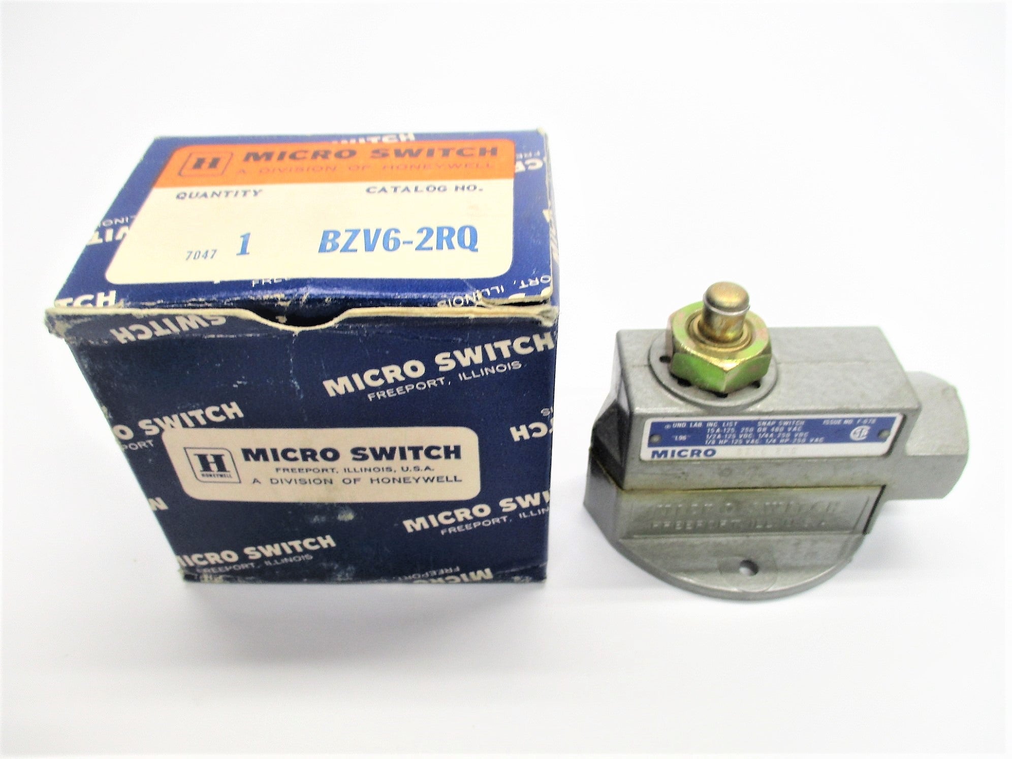 MICROSWITCH BZV6-2RQ (GREY) NSMP