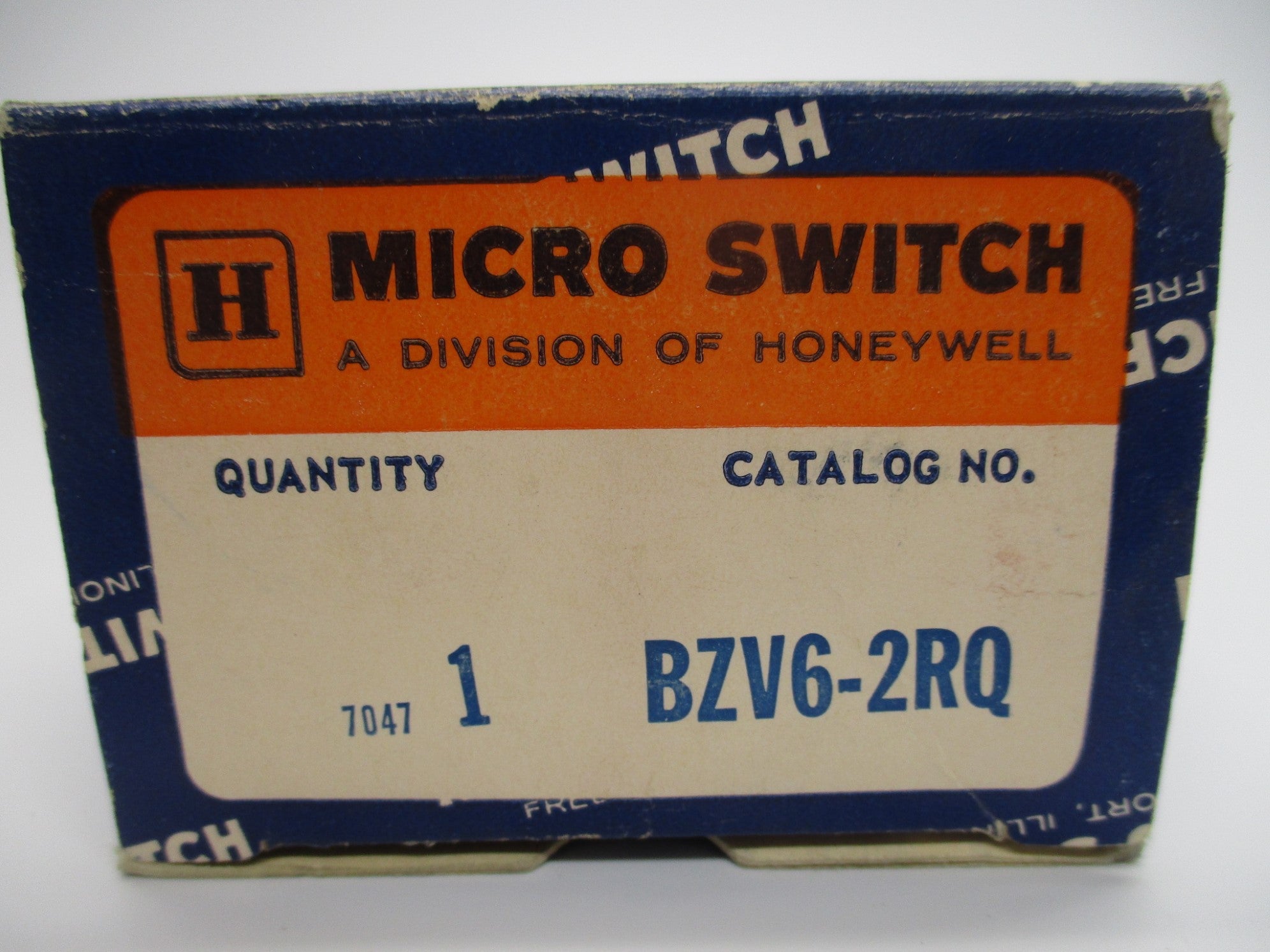 MICROSWITCH BZV6-2RQ (GREY) NSMP