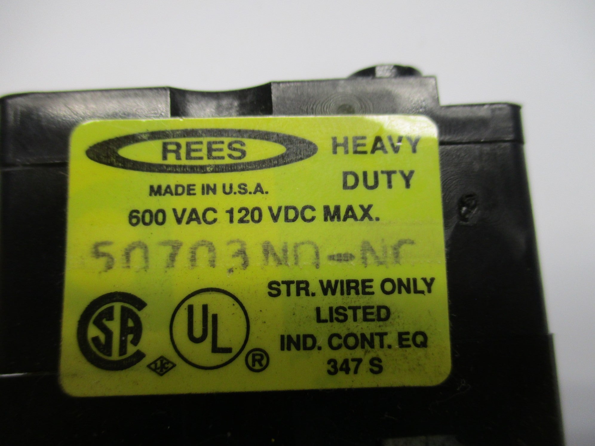 REES 40102-104 600VAC (AS PICTURED) NSMP