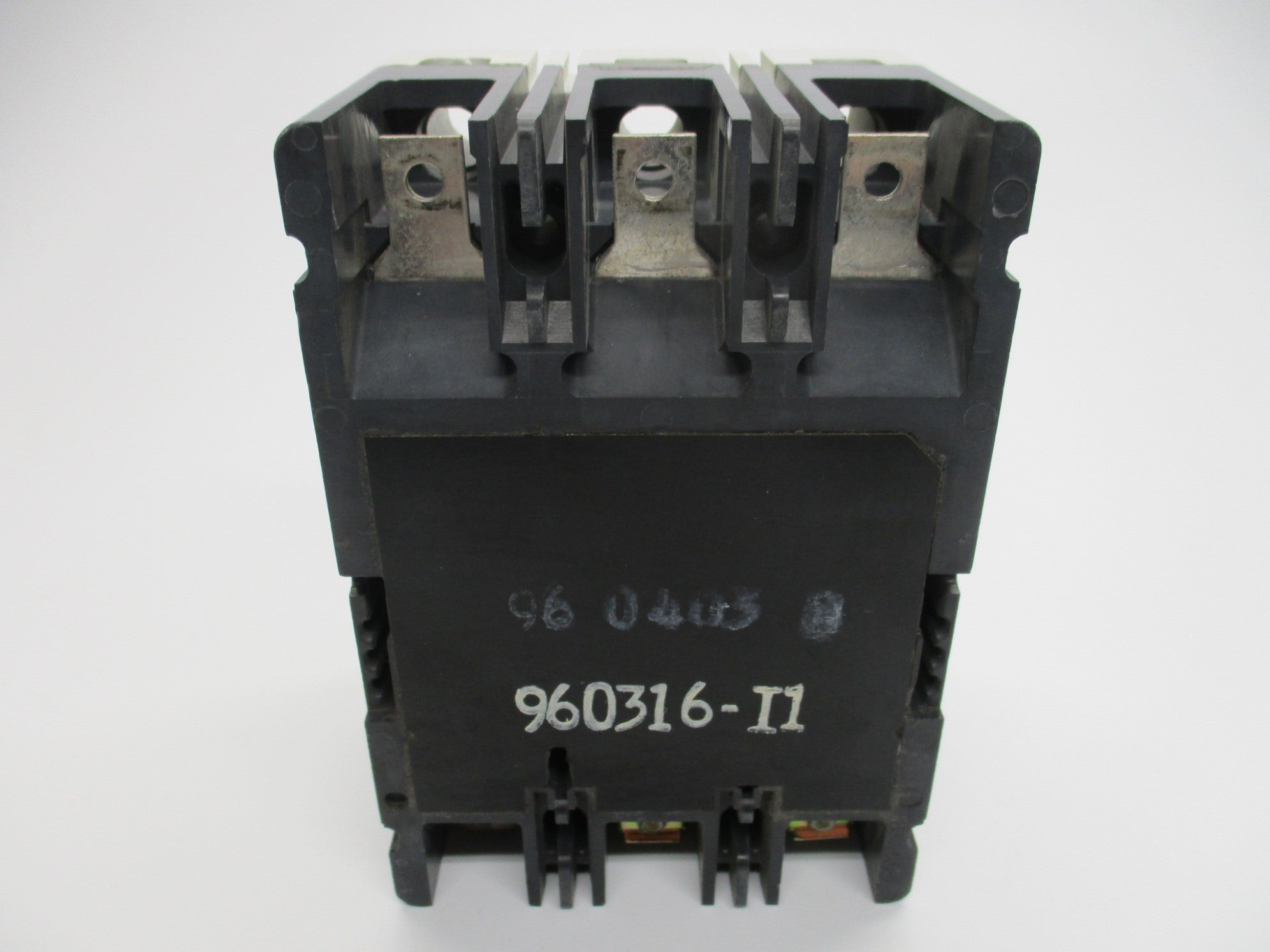 WESTINGHOUSE EHD3015VH09 SER. C 15A 480V (BLUE) UNMP