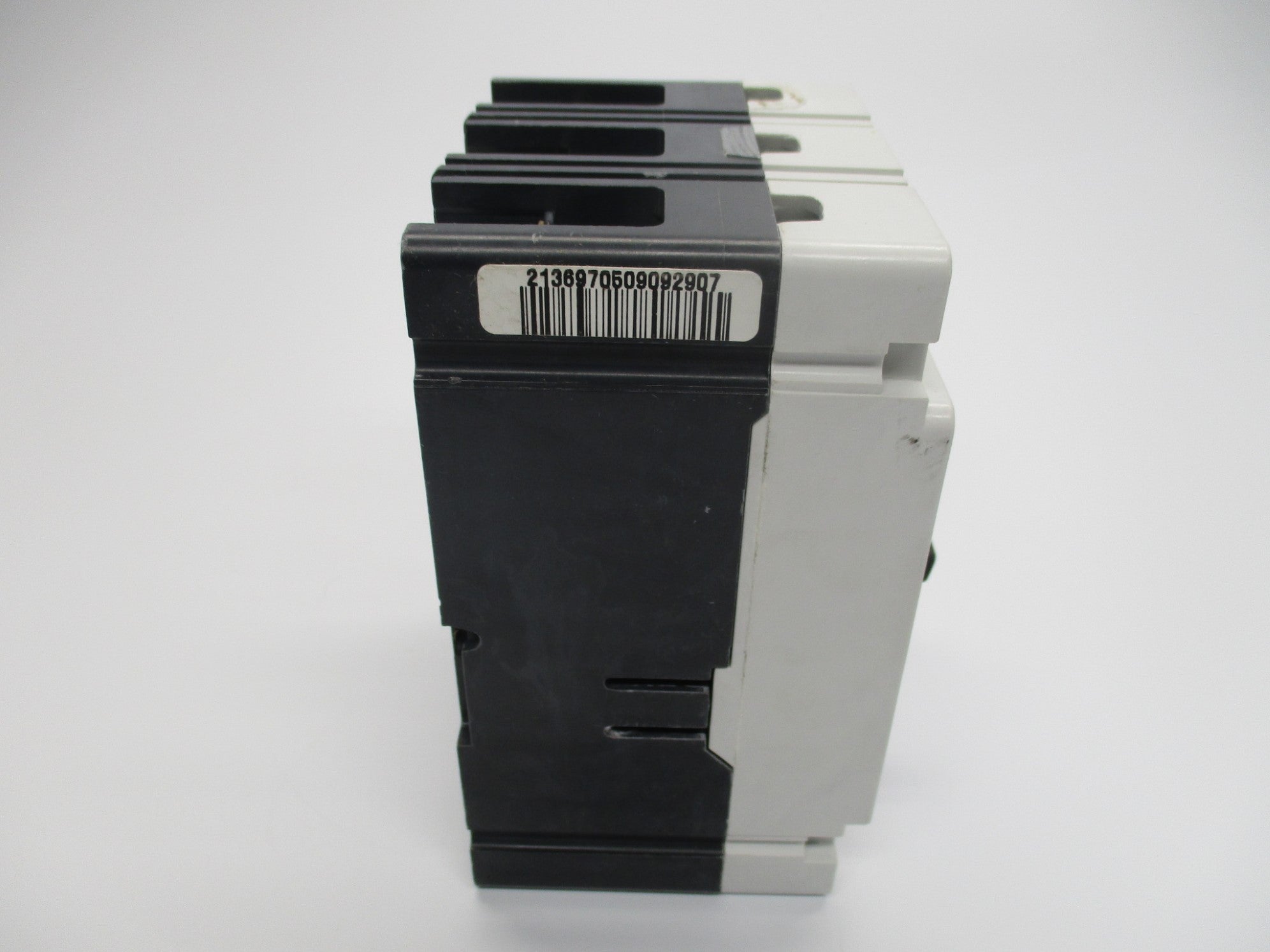 CUTLER HAMMER EHD3015VH09 SER. C 15A 480V NSMP