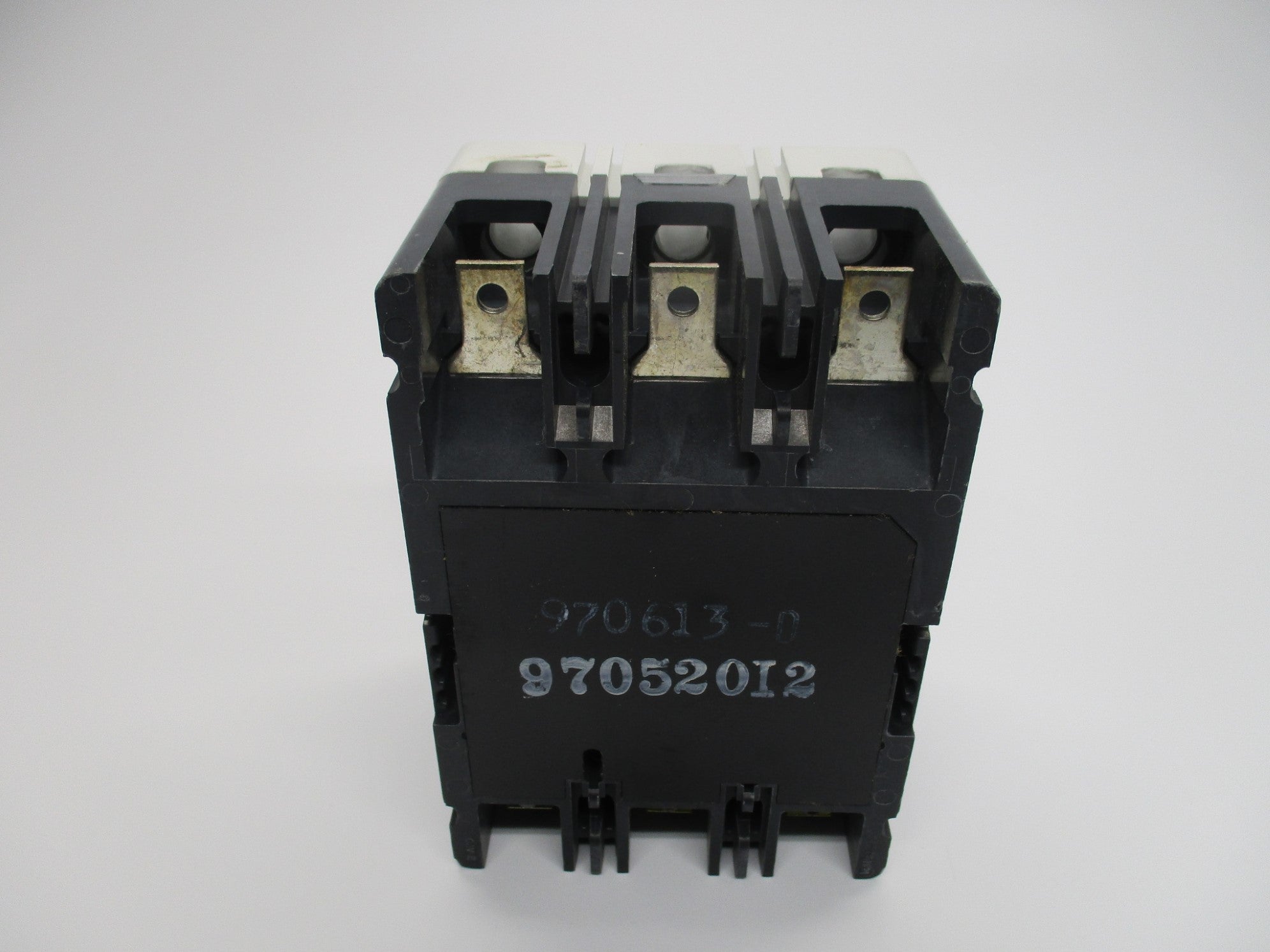 CUTLER HAMMER EHD3015VH09 SER. C 15A 480V NSMP