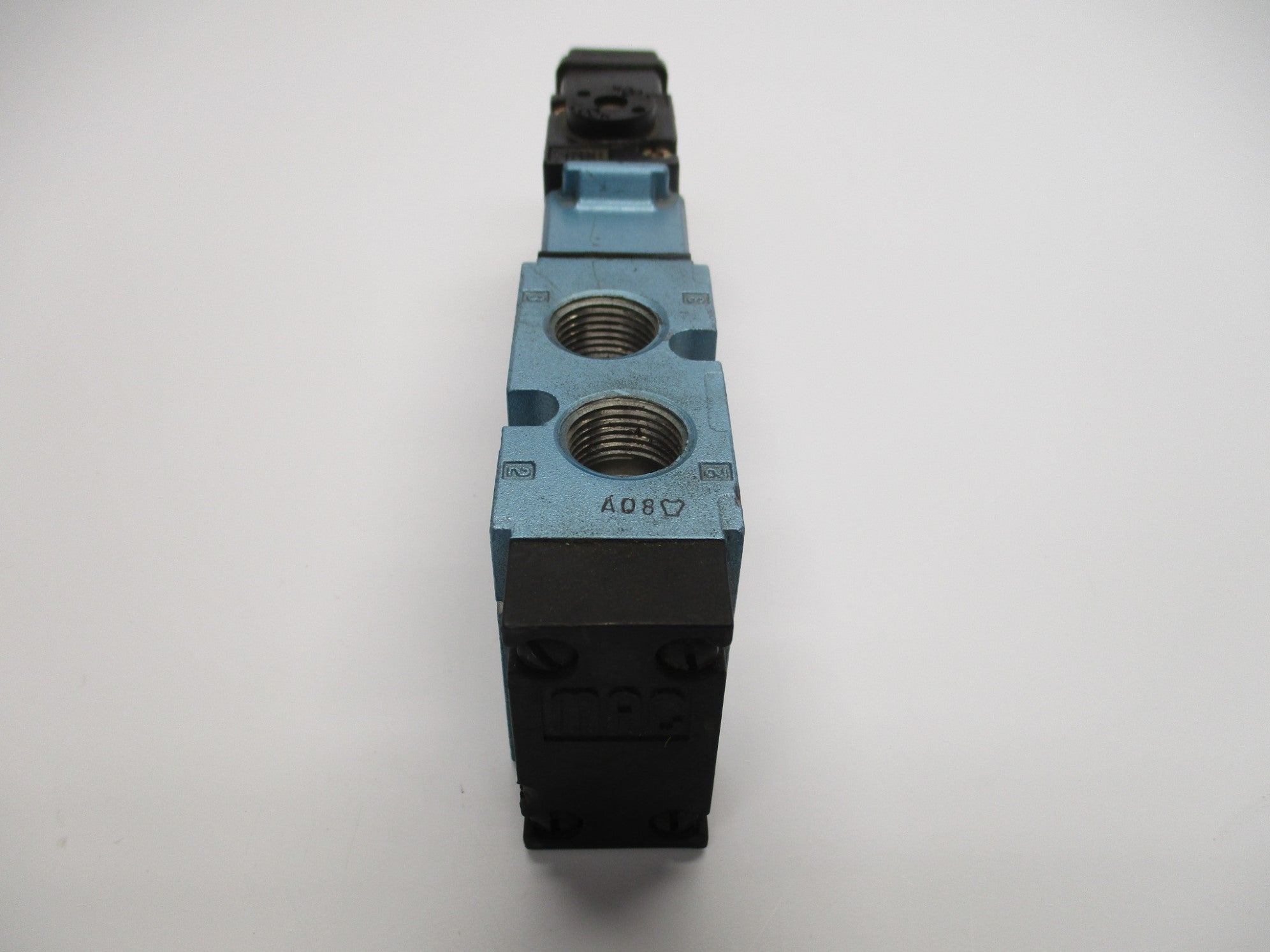 MAC 811C-PM-111JB-172 120V UNMP