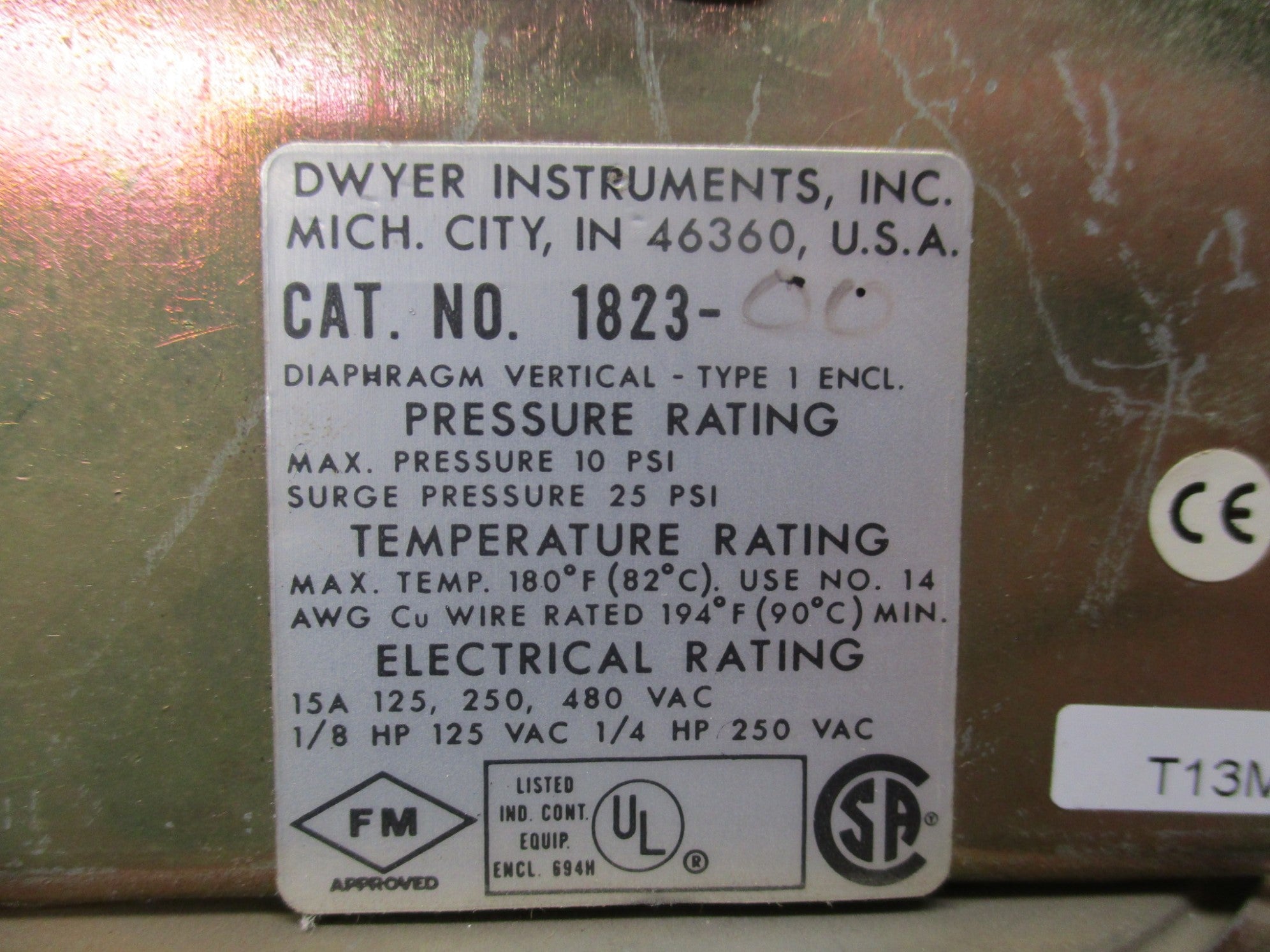 DWYER 1823-00 UNMP