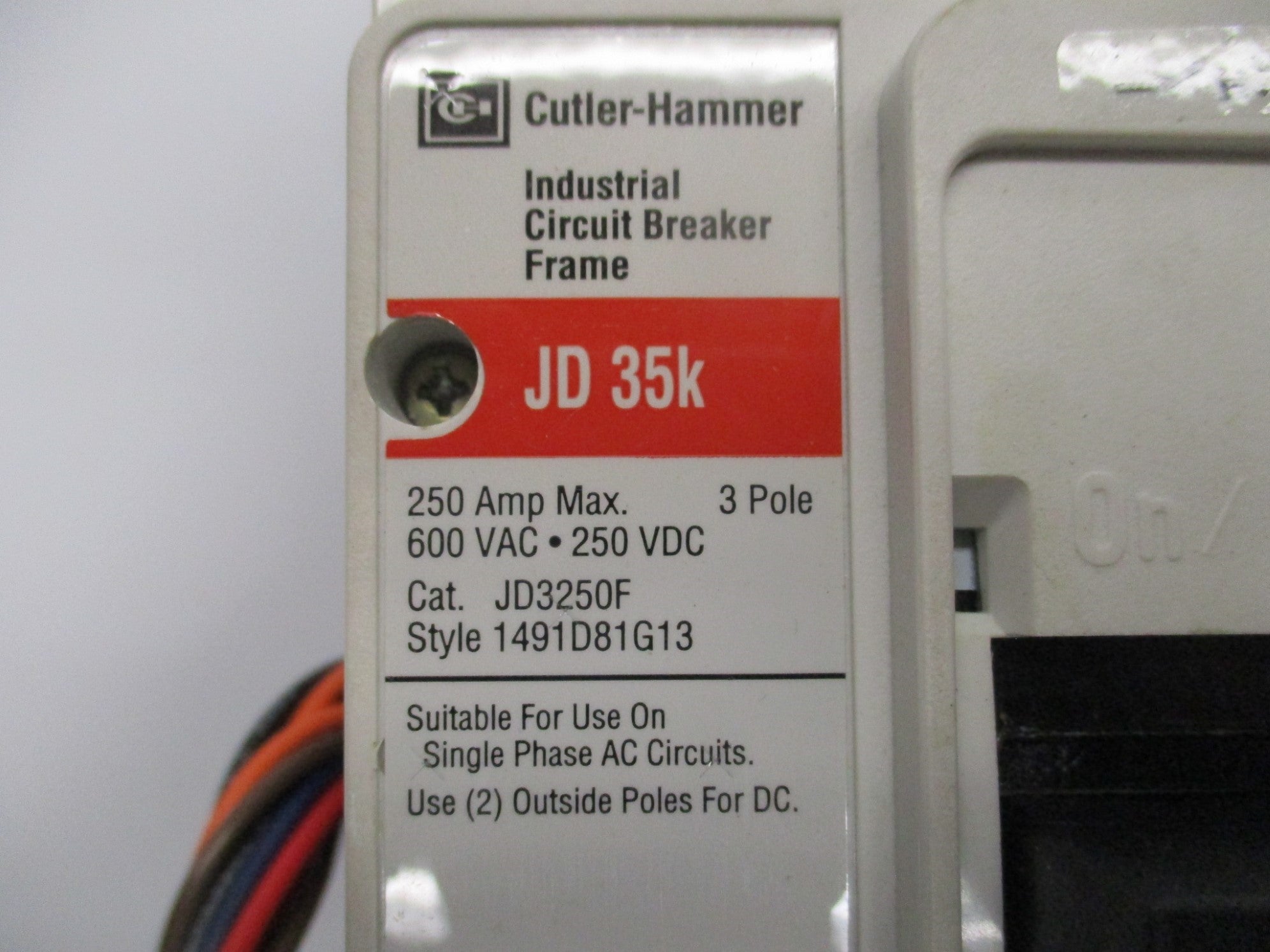 CUTLER HAMMER JD3250F 250A 600V (WHITE) NSMP