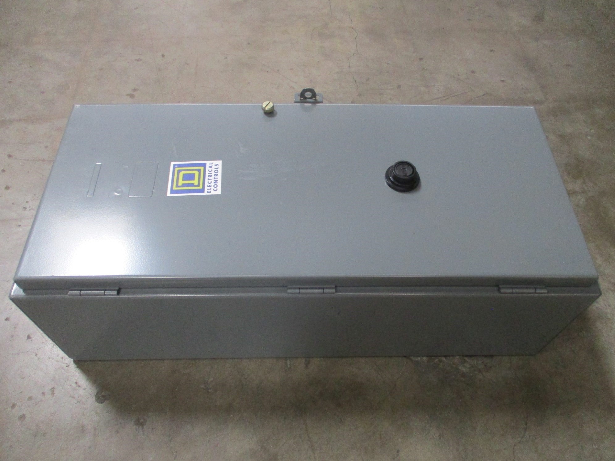SQUARE D 8536SFG-1 SER. B (AS PICTURED) NSMP
