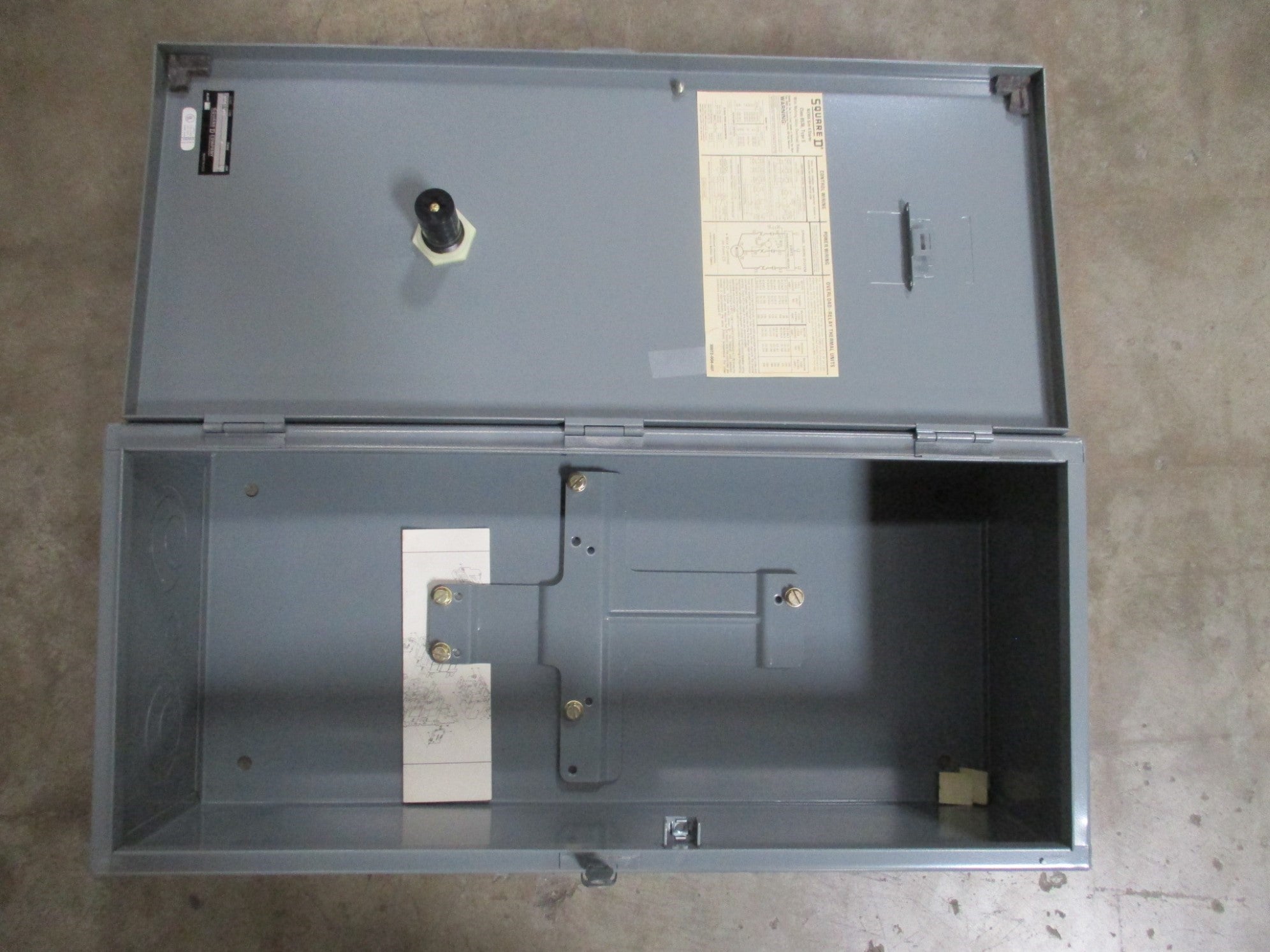 SQUARE D 8536SFG-1 SER. B (AS PICTURED) NSMP